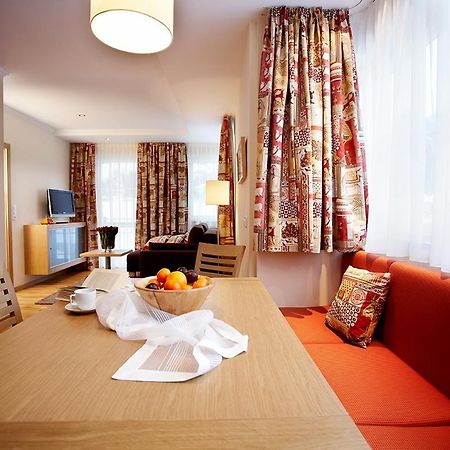 Sonnblick Apartments Und Zimmer - Nationalpark Sommercard Inklusive ฮอลเลอร์บาค อิม พินซ์เกา ภายนอก รูปภาพ