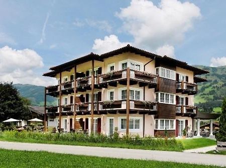 Sonnblick Apartments Und Zimmer - Nationalpark Sommercard Inklusive ฮอลเลอร์บาค อิม พินซ์เกา ภายนอก รูปภาพ